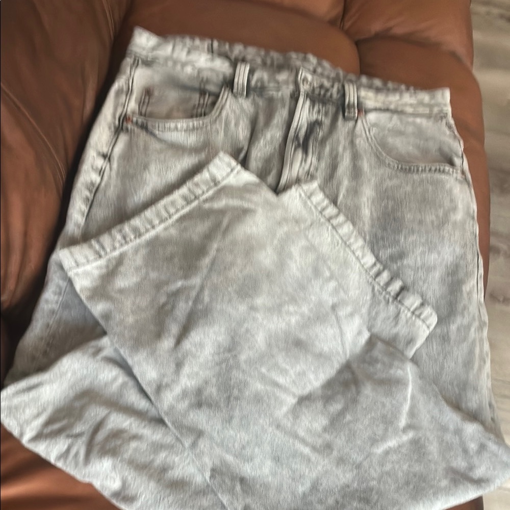 Stylish Gray Denim Jeans